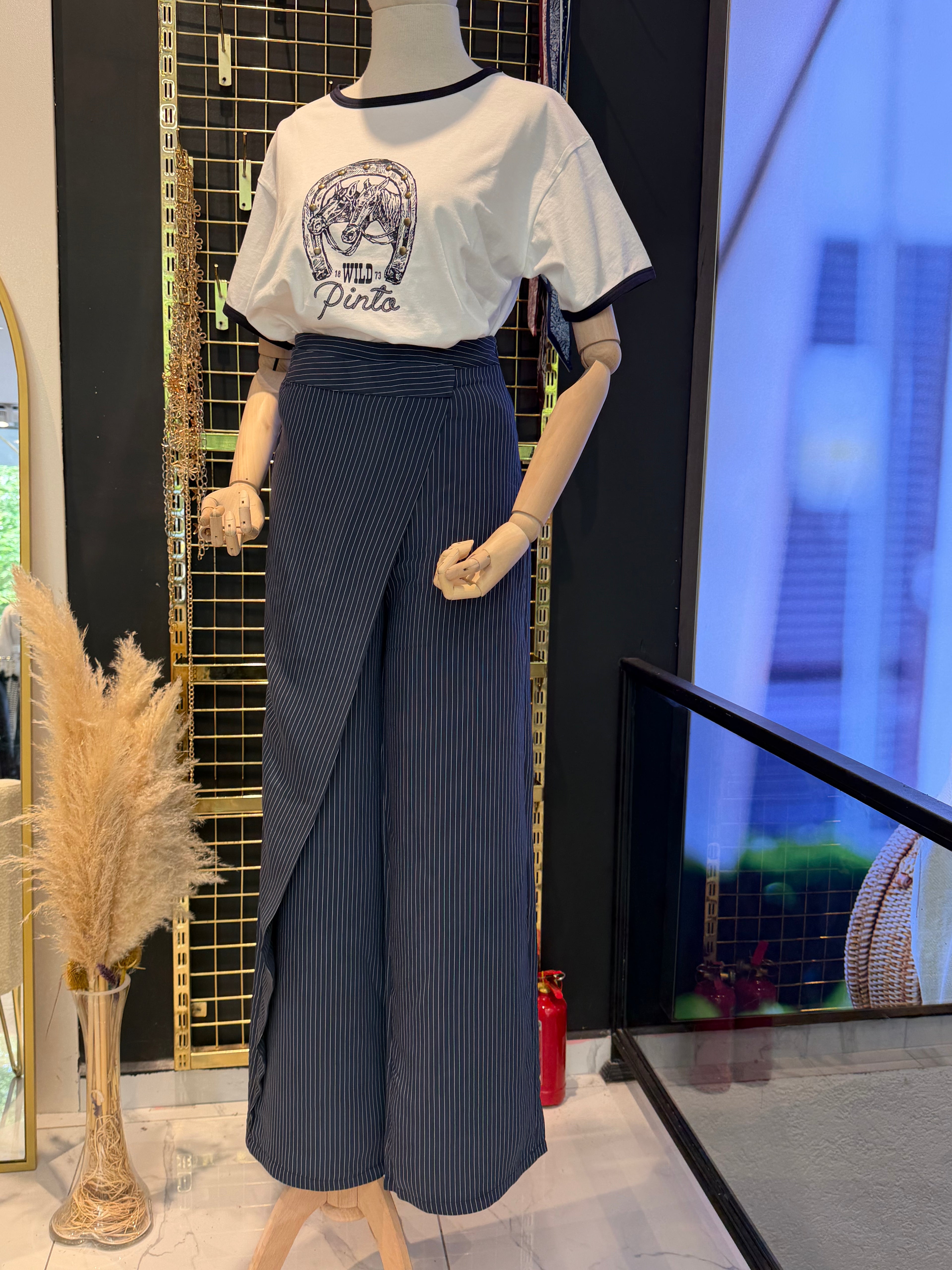 Yanemer Detaylı Çizgili Pantalon